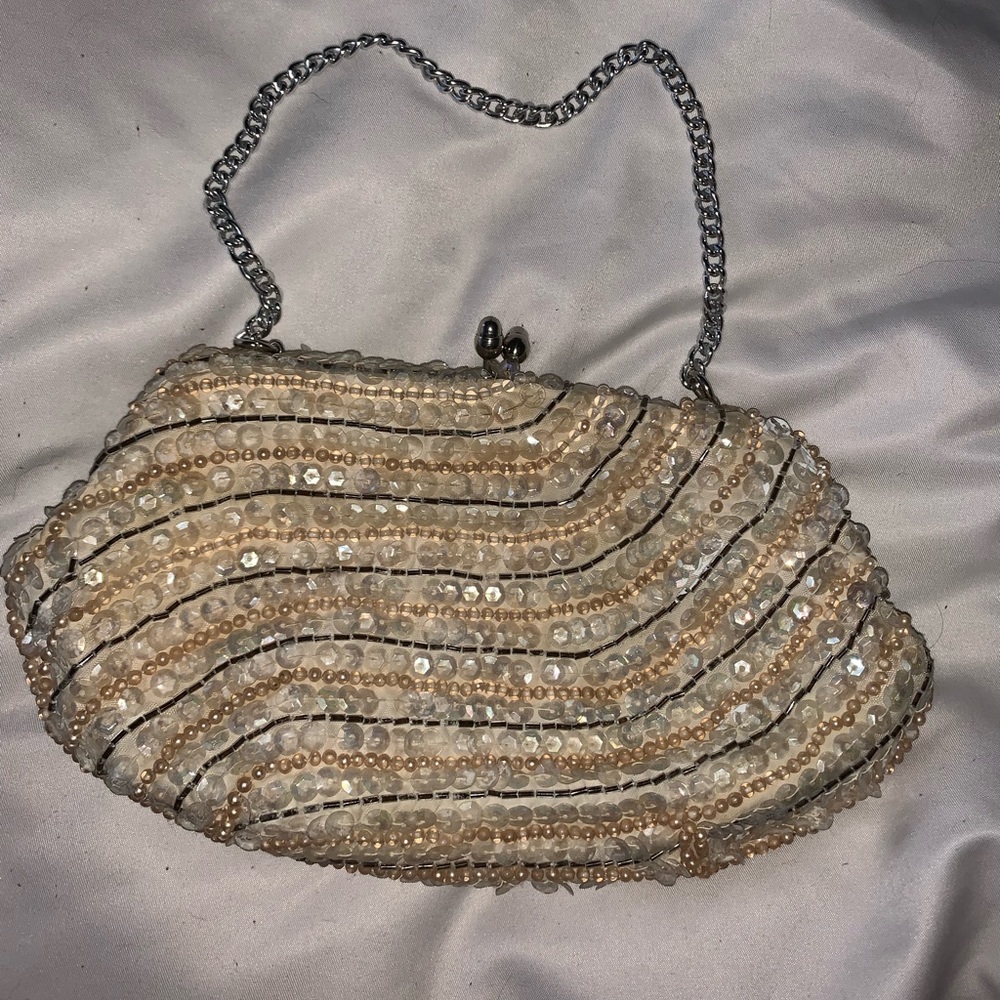Vintage David’s Import made in Japan sequin clutch